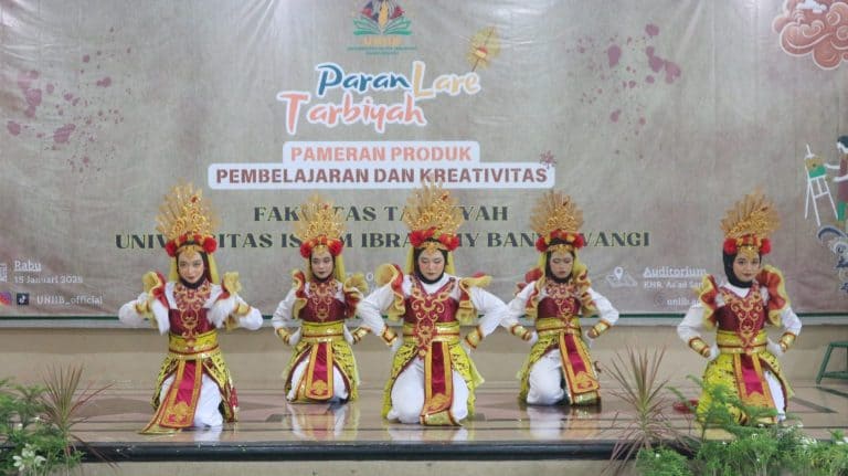 Kegiatan Tahunan “Paran Lare Tarbiyah” Kembali Digelar, Wadah Kreativitas Mahasiswa dalam Implementasi Pembelajaran